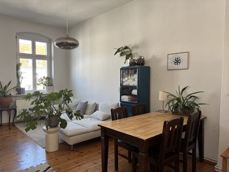 Helle 2-Zimmer-Wohnung für 6 Monate — photo 1